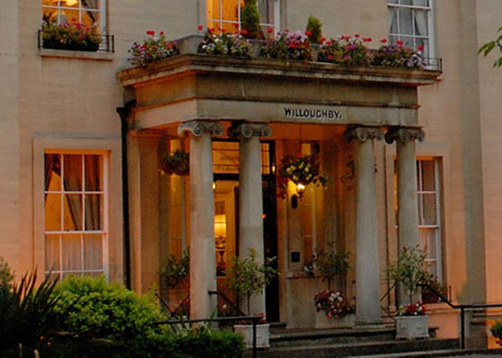 كيلتنهام Willoughby House Hotel & Apartments المظهر الخارجي الصورة
